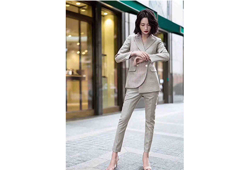 西服